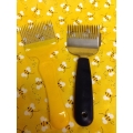 Deluxe Capping Scratcher